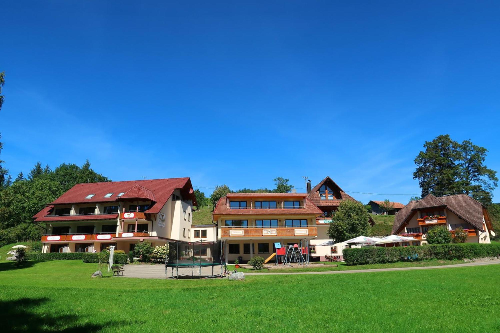 Landgasthof Adler Pelzmuehle Biederbach Exterior photo